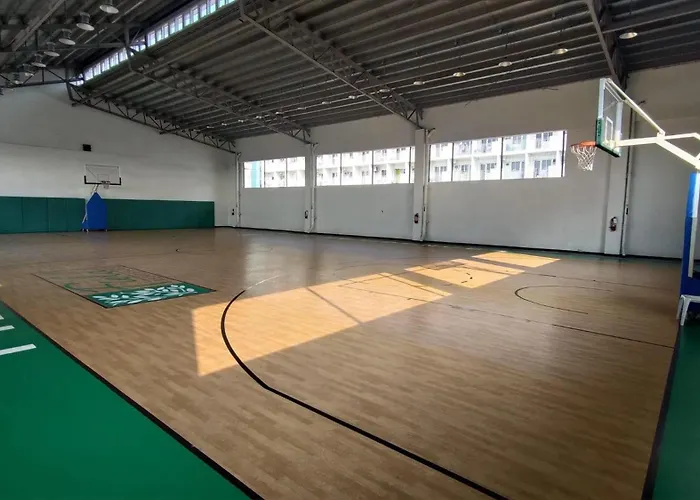 Stunning 1-bedroom Apartment Manila